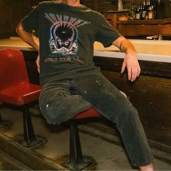 Journey Vintage Inspired Frontiers World Tour 1983 T-Shirt Junk Food Medium E - Picture 2 of 6